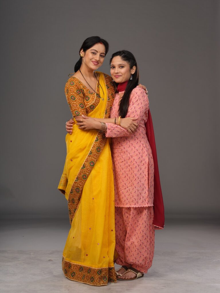 “I’ve always wanted the love of an elder sister, and working alongside Deepika Singh, I’m experiencing that love” Sanika Amit of ‘Mangal Lakshmi’