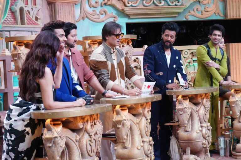 Find out if the OG Mastiii boy Ritiesh Deshmukh is a khush or peedit pati on COLORS’ ‘Dhamaal With Pati Patni Aur Panga’