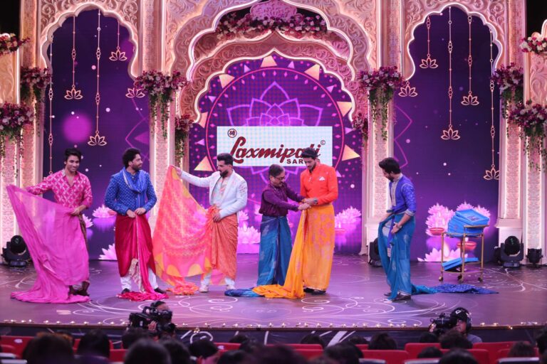 Zee TV stars light up the stage with a fun saree-tying challenge at the Diwali special of Zee Rishton Ka Mela!