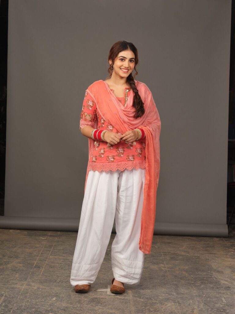 “When Sargun Mehta ma’am reached out to me, I thought it was a prank,” says Jasmeet Kaur on landing COLORS’ ‘Tu Juliet Jatt Di’