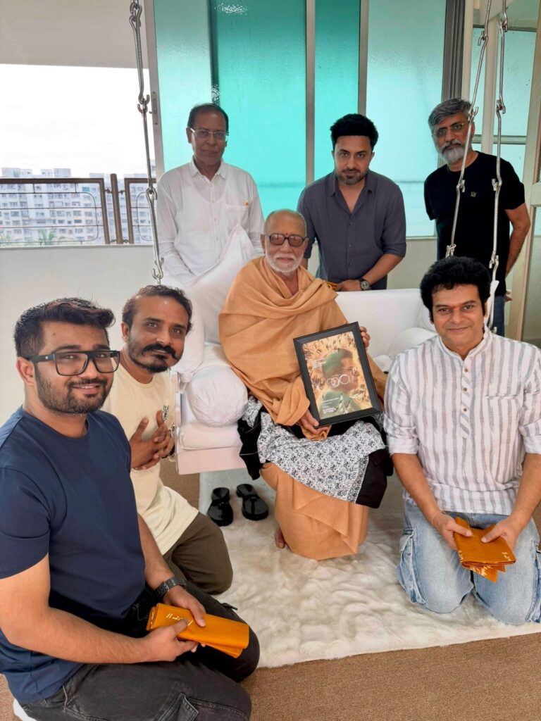 ‘JEEV’ Film Receives Blessings from Pujya Shri Morari Bapu