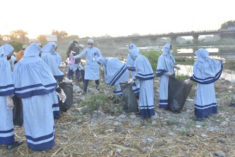 Dawoodi Bohra Community Support JMC for Rangmati River Rejuvenation Project